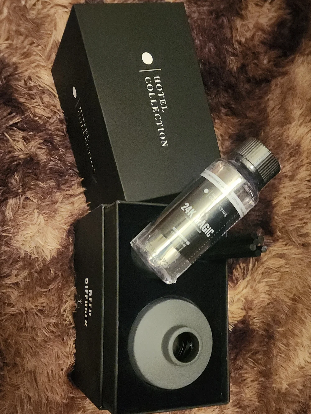 NIB Charcoal Ceramic Reed Diffuser - Scented Home Fragrance Set